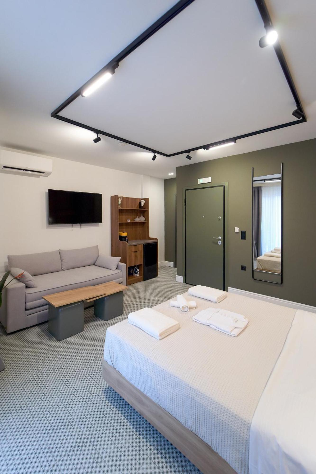 Xanthi Polis City Center With Private Parking 외부 사진